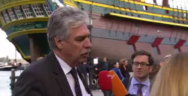 Σέλινγκ: Η Αυστρία απορρίπτει «κούρεμα» του ελληνικού χρέους