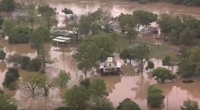 Φονικές πλημμύρες στο Χιούστον – ΒΙΝΤΕΟ