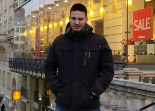 Νεκρός οπαδός του Ερυθρού Αστέρα