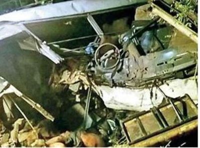 Τραγωδία στην Ινδία – 25 καλλιτέχνες νεκροί όταν το λεωφορείο έπεσε σε χαράδρα