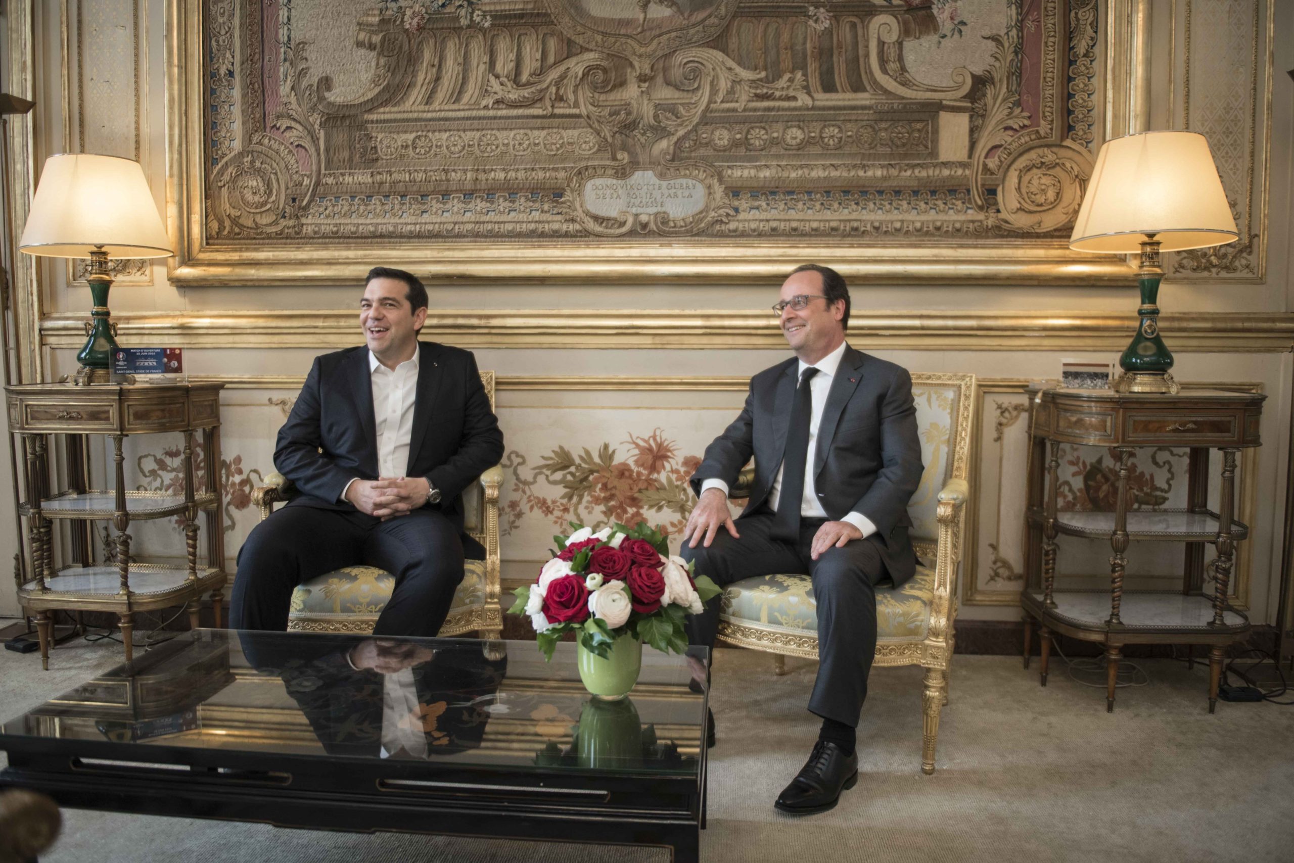 Ολοκληρώθηκε η συνάντηση Τσίπρα – Ολάντ