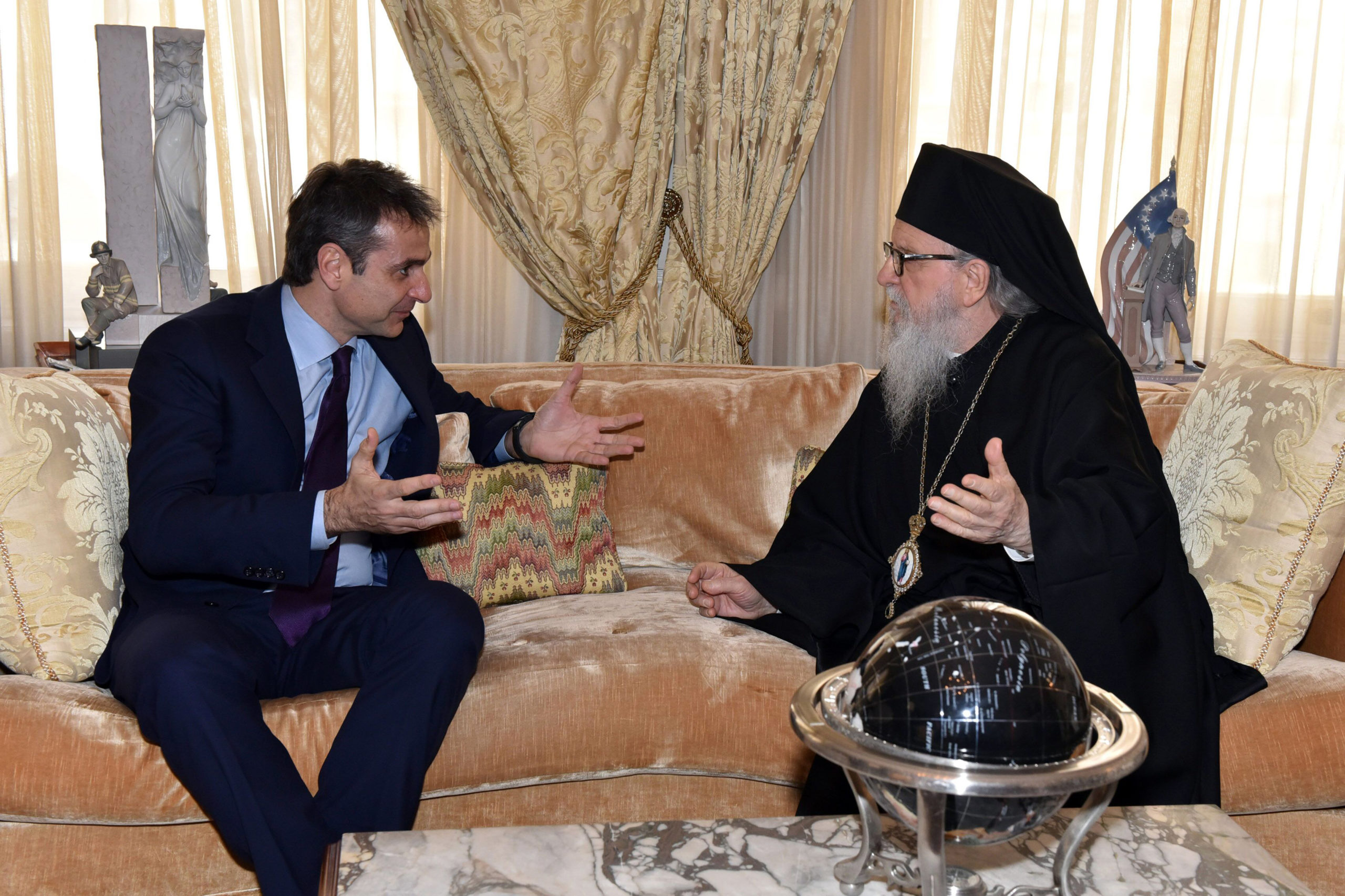 Με τον Αρχιεπίσκοπο Αμερικής συναντήθηκε ο Μητσοτάκης – ΦΩΤΟ