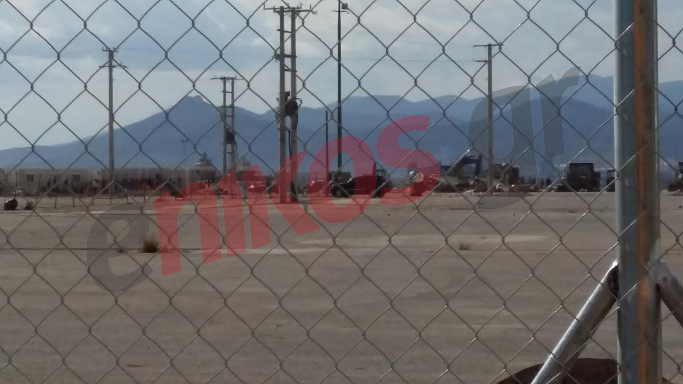 Στο Σκαραμαγκά οι πρώτοι πρόσφυγες – ΦΩΤΟ – ΒΙΝΤΕΟ