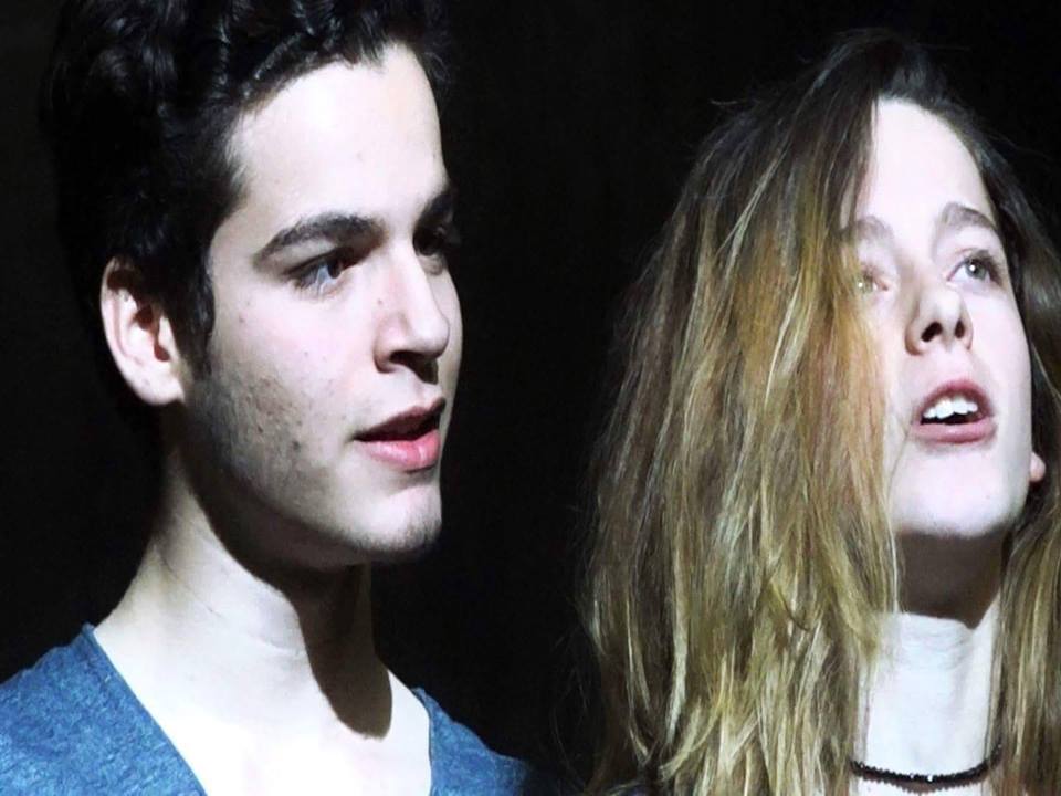 O Λιγνάδης «έκλεισε» τους δεκαπεντάχρονους πρωταγωνιστές του!