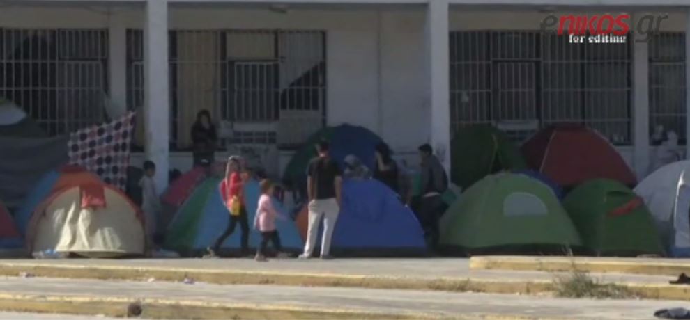 Δραματική η κατάσταση στο Ελληνικό- Εικόνες από το εσωτερικό των εγκαταστάσεων – ΒΙΝΤΕΟ