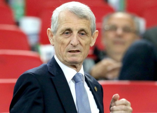 Γκιρτζίκης: Μόνο οι ένοχοι παραιτούνται