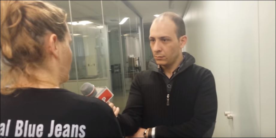 Σοκάρει η μητέρα από την Πάτρα: Έβαλα το παιδί μου στην κατάψυξη γιατί δεν είχα χαρτιά να το θάψω – ΒΙΝΤΕΟ