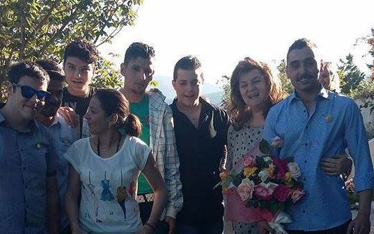 Κοζανίτικος αρραβώνας για ζευγάρι Σύρων – ΦΩΤΟ