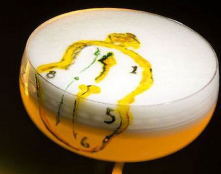 Μοντέρνα τέχνη πάνω σε… κοκτέιλ – ΦΩΤΟ