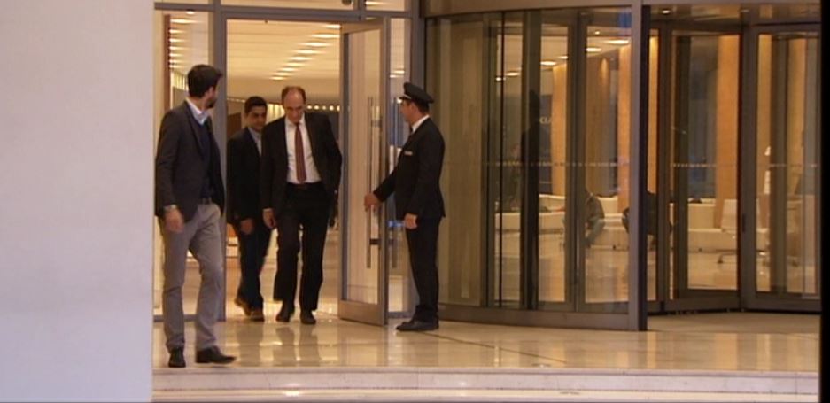 Αποχώρησε ο Σταθάκης από το Χίλτον – ΤΩΡΑ