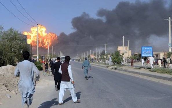 Δεκάδες νεκροί από την έκρηξη στην Καμπούλ – ΦΩΤΟ