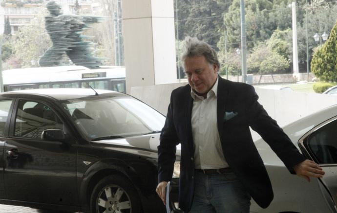 Εμπλοκή με τις επικουρικές