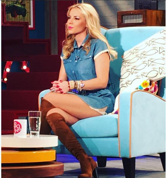 H Μαρία Λουίζα Βούρου πόζαρε γυμνή στο κρεβάτι της – ΦΩΤΟ