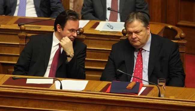 Παπακωνσταντίνου: Ο ΣΥΡΙΖΑ μου ζήτησε να “δώσω” τον Βενιζέλο – Οι συναντήσεις