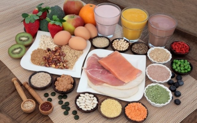 Διατροφή για αδυνάτισμα και καλύτερο ύπνο