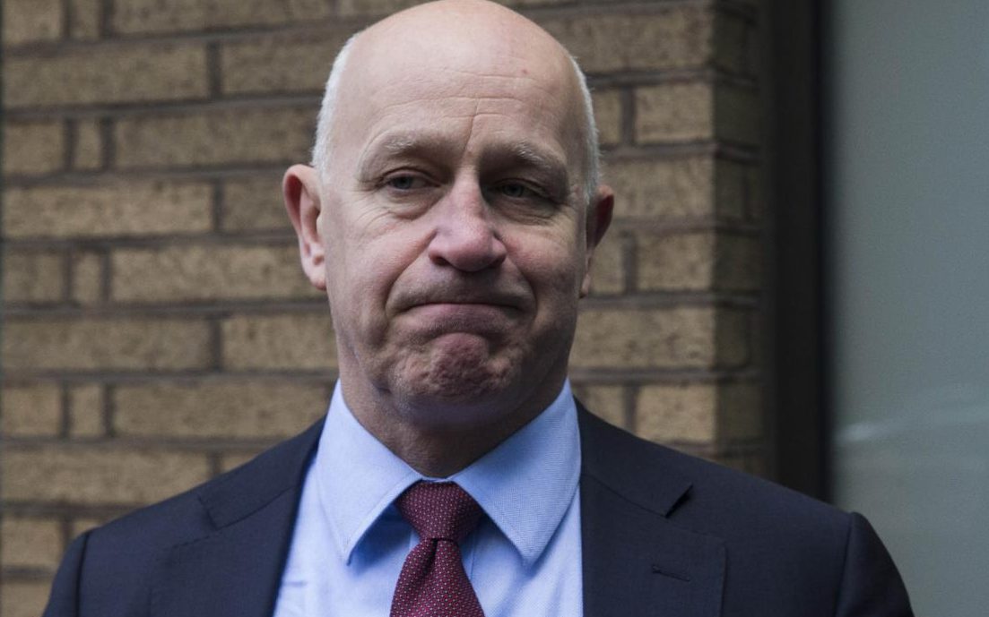 Βρετανία: Πρώην ευρωβουλευτής καταδικάστηκε σε 4ετή φυλάκιση για απάτη