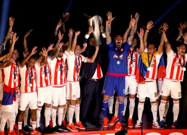 Πρωταθλητής και στις φιέστες – ΦΩΤΟ