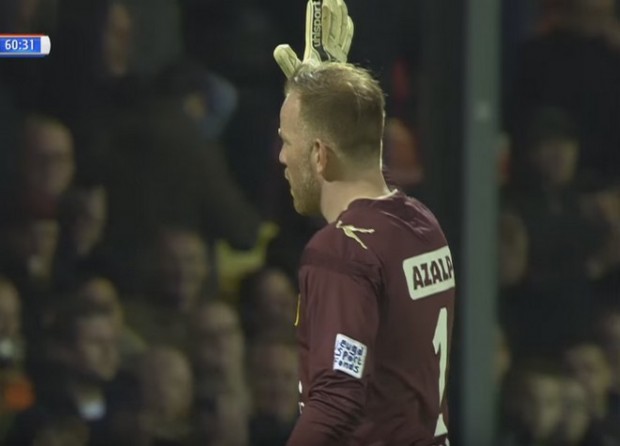 Συγκλονίζει η συμπαράσταση των αντίπαλων οπαδών – ΒΙΝΤΕΟ