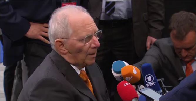 Σόιμπλε: Έχουν γίνει βήματα προόδου στην Ελλάδα