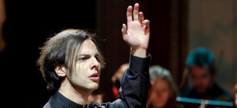 Νέα διάκριση για σπουδαίο Έλληνα μαέστρο