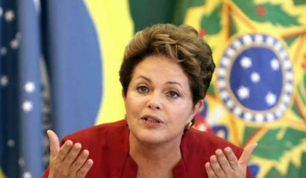 Βραζιλία: Ψηφίστηκε από τη Βουλή η αποπομπή της Ρουσέφ