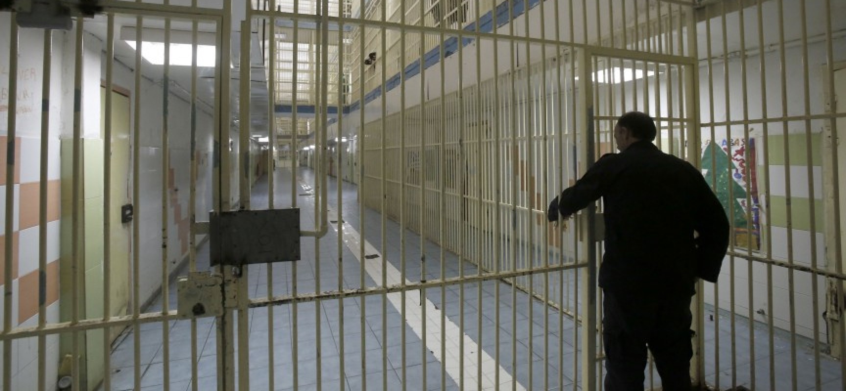 Προσπάθησε να αποδράσει από τις φυλακές κόβοντας τα κάγκελα του κελιού του