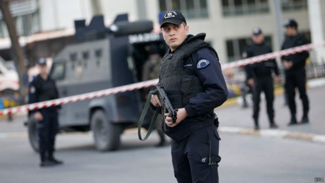 Κωνσταντινούπολη: Στους δρόμους 25.000 αστυνομικοί για την Πρωτομαγιά
