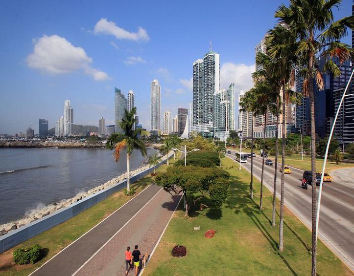 SZ: 28 γερμανικές τράπεζες στα «Panama Papers»