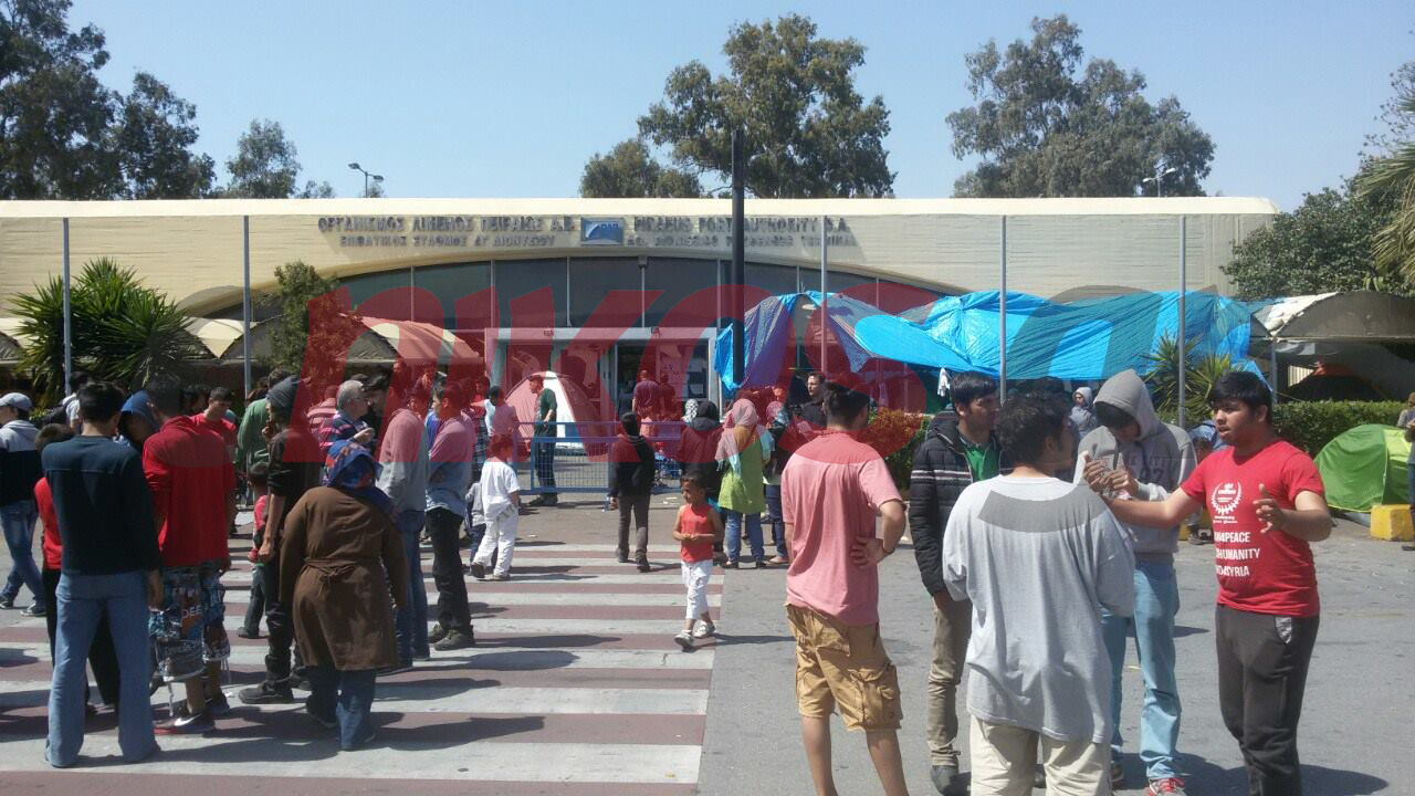 Εικόνες από το λιμάνι του Πειραιά – ΦΩΤΟ