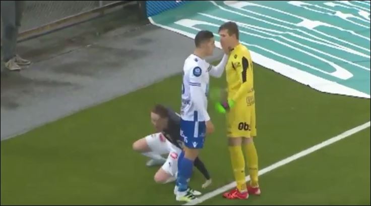 Το…τερμάτισε παίκτης στη Νορβηγία – Έκανε πέναλτι, χτύπησε συμπαίκτη και αποβλήθηκε – ΒΙΝΤΕΟ