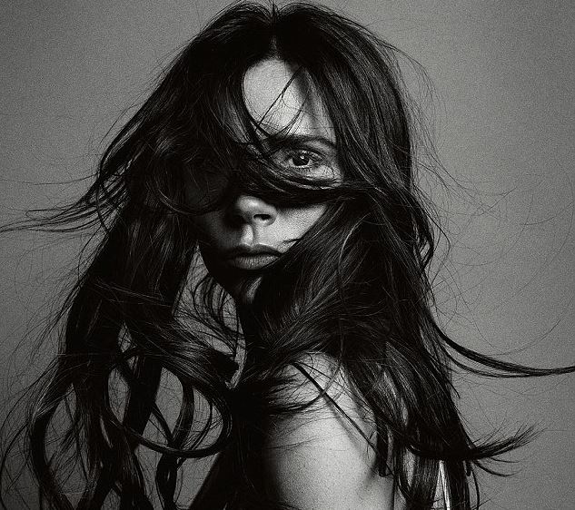 Η εντυπωσιακή φωτογράφιση της Βικτόρια Μπέκαμ