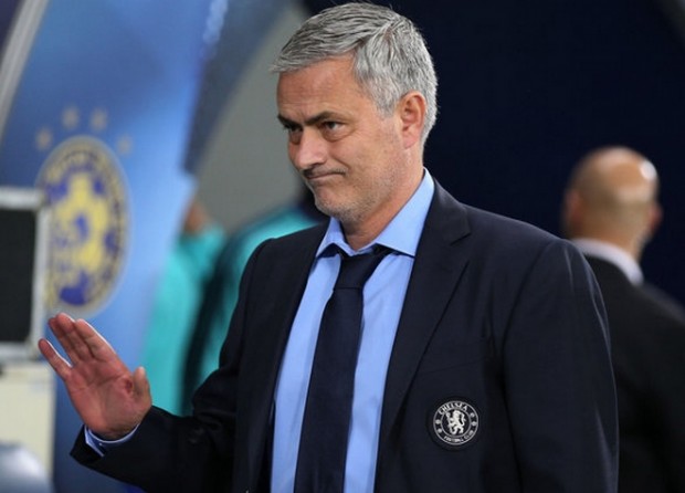 Υπέγραψε στη Γιουνάιτεντ ο Μουρίνιο