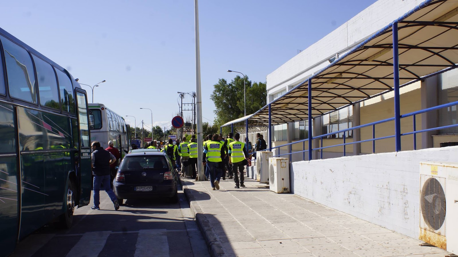 Σύροι πρόσφυγες επαναπροωθήθηκαν στην Τουρκία από τη Λέσβο