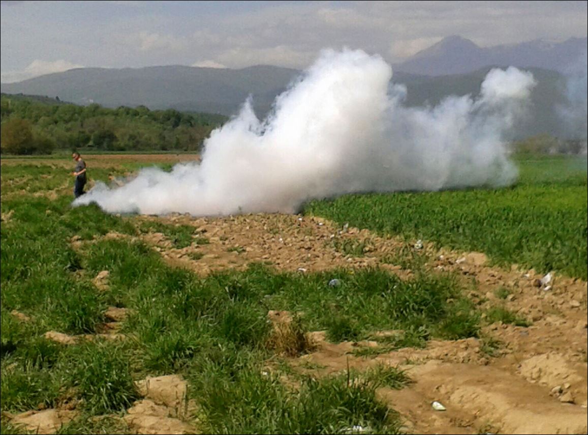 Πηγές ΕΛΑΣ: Συγκεκριμένοι αλληλέγγυοι υποκίνησαν τα επεισόδια στην Ειδομένη – ΒΙΝΤΕΟ