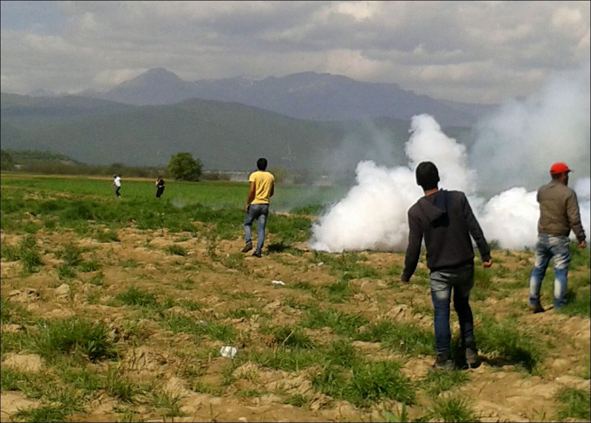 Διαβήματα στα Σκόπια για τα επεισόδια στην Ειδομένη