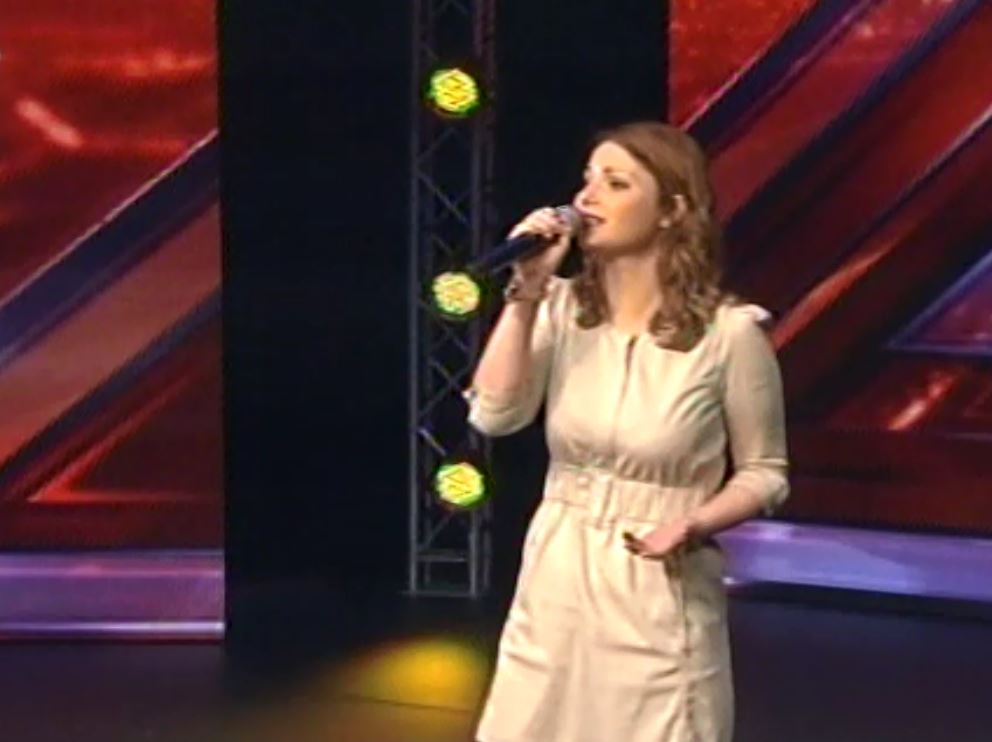 Η Σέρβα που δίχασε την επιτροπή του “X-Factor” – BINTEO