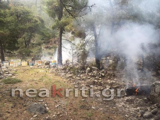 Μαίνεται η πυρκαγιά στην Ιεράπετρα – ΦΩΤΟ