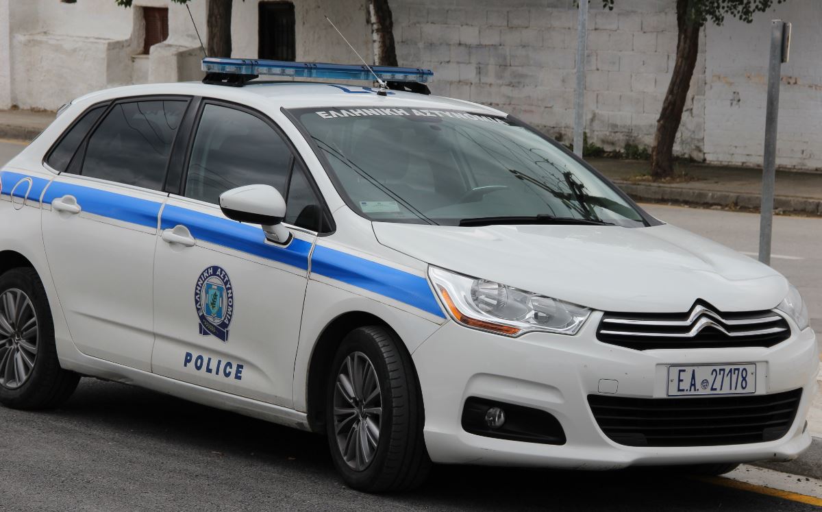 13χρονος λήστεψε δύο σπίτια και συνελήφθη