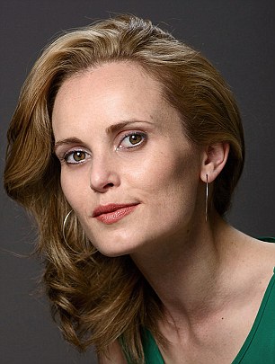 Σάλος στη Βρετανία με το ερωτικό τρίγωνο δύο βουλευτών με δημοσιογράφο