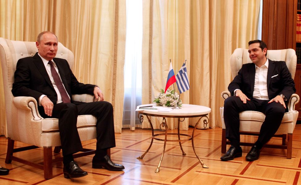 Ολοκληρώθηκε η συνάντηση Τσίπρα – Πούτιν
