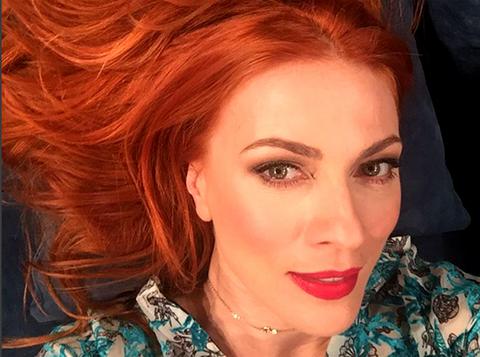 Η εντυπωσιακή αλλαγή στα μαλλιά της Σμαράγδας Καρύδη – ΦΩΤΟ