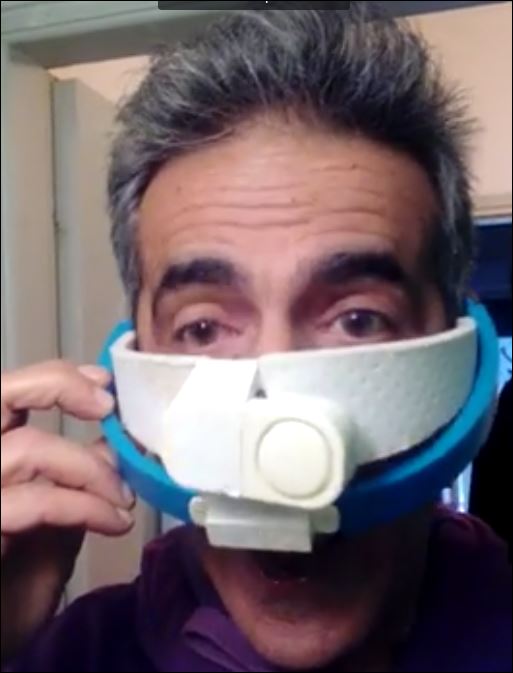 Ο Έλληνας εφευρέτης ξαναχτυπά: Συναγερμός για τα… δόντια – ΒΙΝΤΕΟ