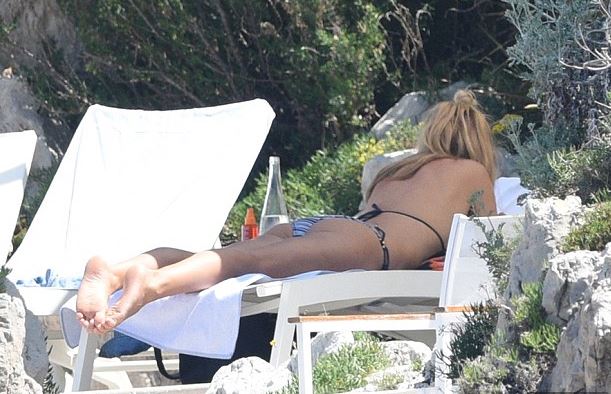 Η Χάιντι Κλουμ νίκησε τον… χρόνο – ΦΩΤΟ