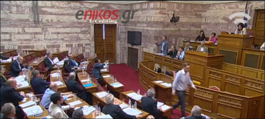 Τσακαλώτος:Είσαι γραφικός – Γεωργιάδης: Άντε ρε ξεφτίλα – ΒΙΝΤΕΟ