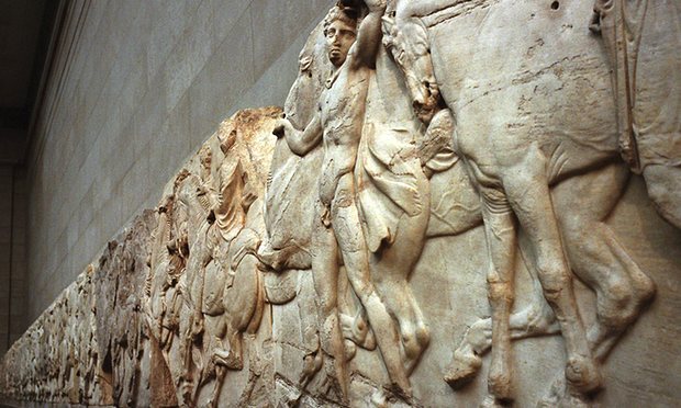 The Guardian: Η Ελλάδα θα προσφύγει στο διεθνές δικαστήριο για τα γλυπτά του Παρθενώνα
