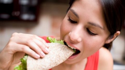 Πώς να αποφύγετε τον ψυχαναγκασμό της δίαιτας