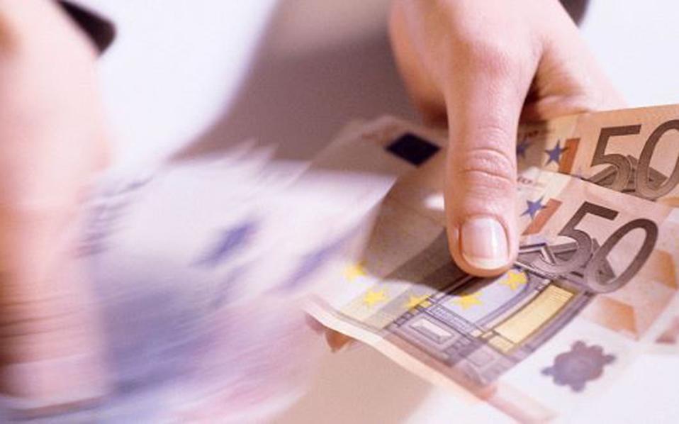 Οι Αυστριακοί τάσσονται υπέρ των συναλλαγών με μετρητά