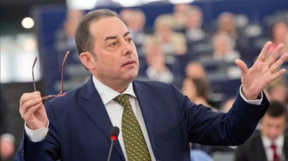 Πιτέλα: Θα αντιταχθούμε στην απόπειρα του ΔΝΤ για προληπτικά μέτρα λιτότητας