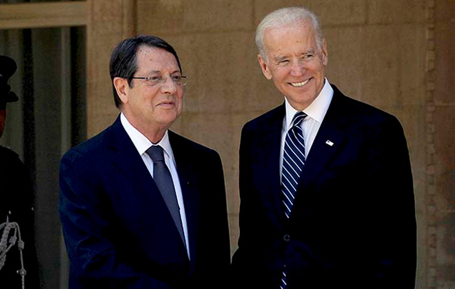 Ο Αναστασιάδης στον Μπάιντεν: Δεν δέχομαι να υποβαθμίζεται η Κυπριακή Δημοκρατία