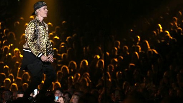 Συγκέντρωση διαμαρτυρίας στην Αργεντινή για τον Bieber